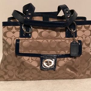 Coach shoulder bag